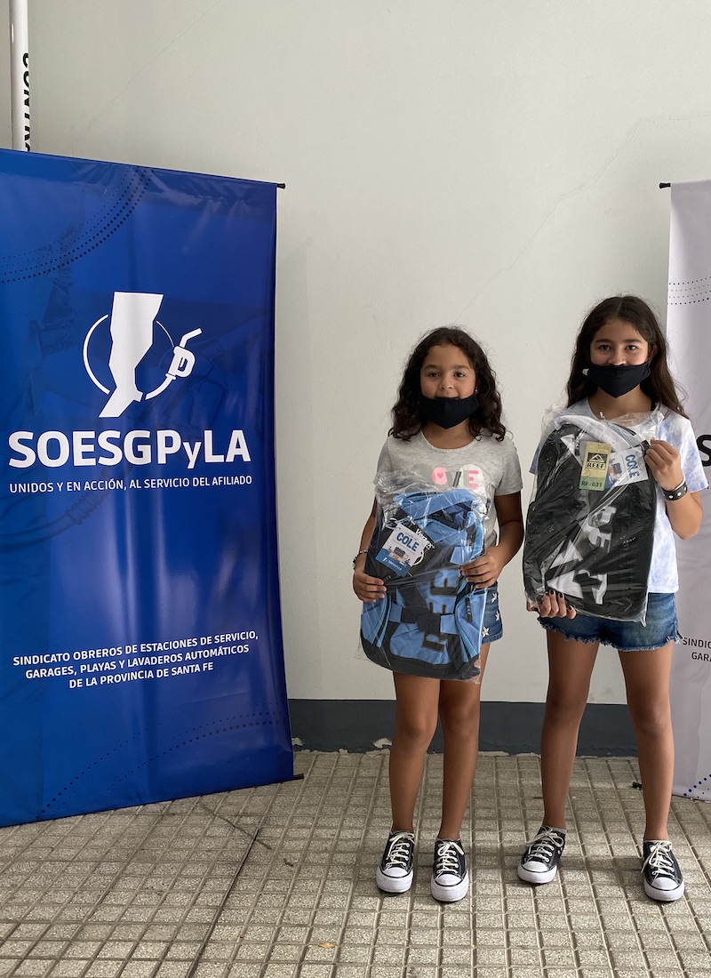 Campaña 2022:  entrega de kits escolares